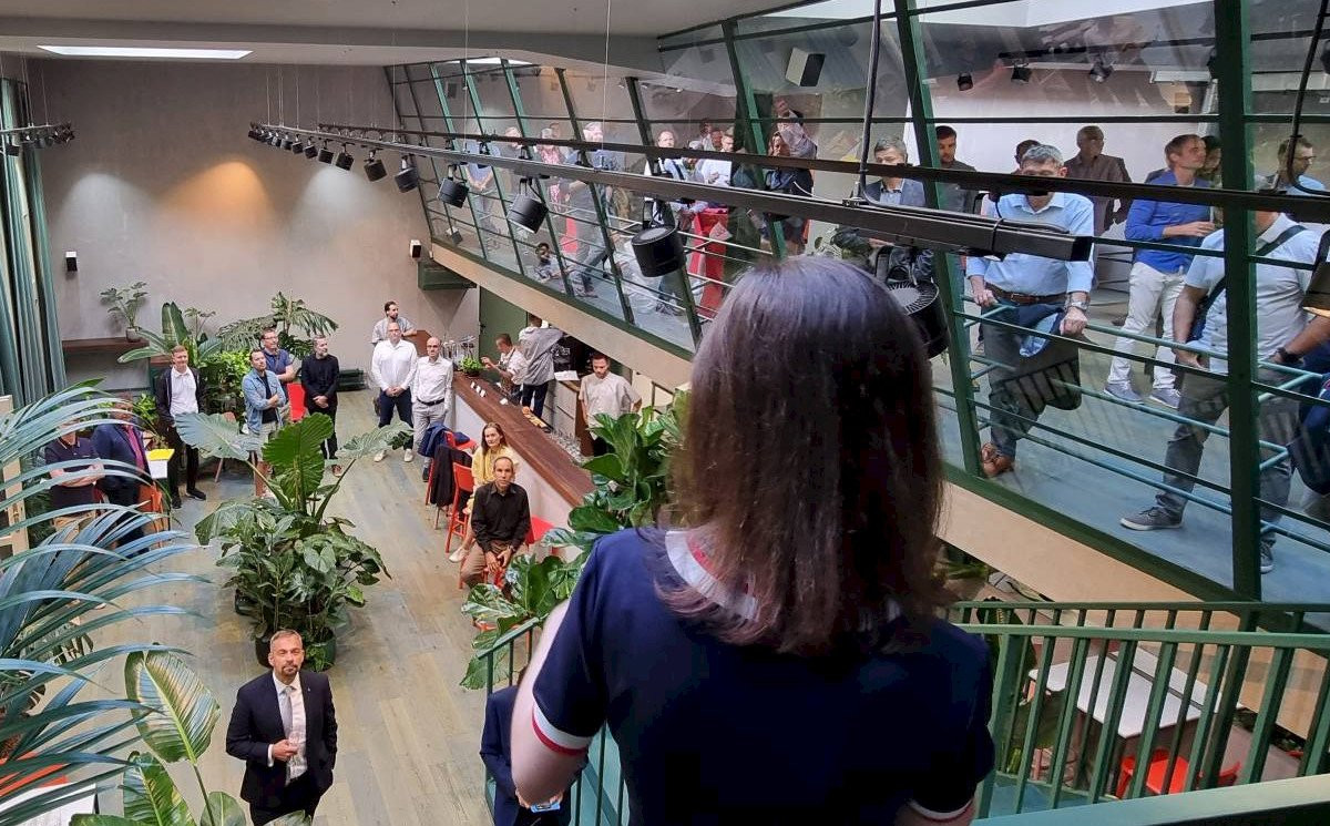 Healthy Longevity Cafe - obrázek 1