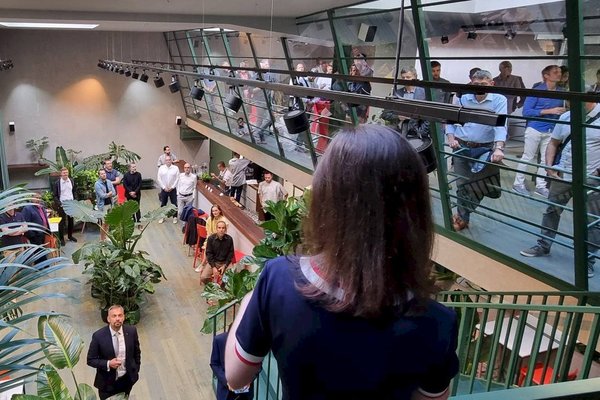 Healthy Longevity Cafe