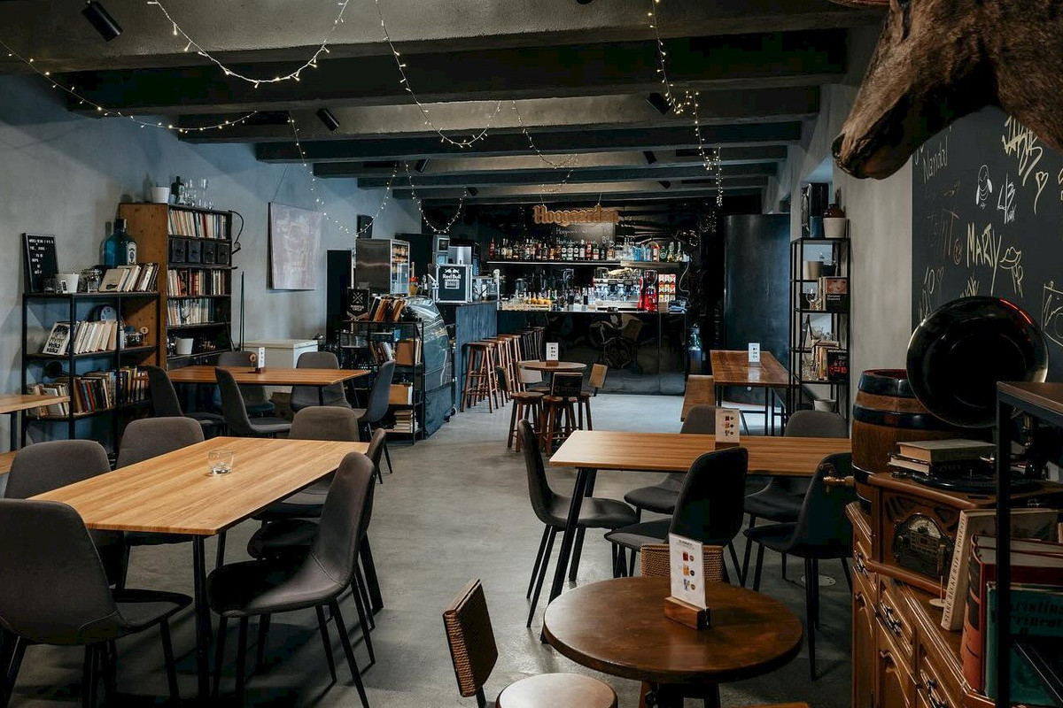 HOAX Pub - obrázek 1