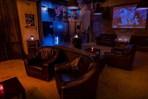 Hororový dům v centru Prahy - náhled 11