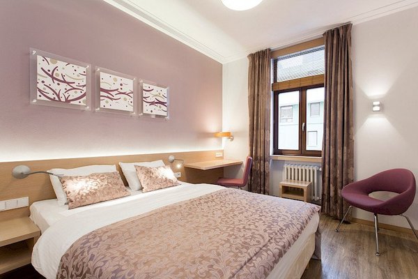 Hotel Carol - náhled 13