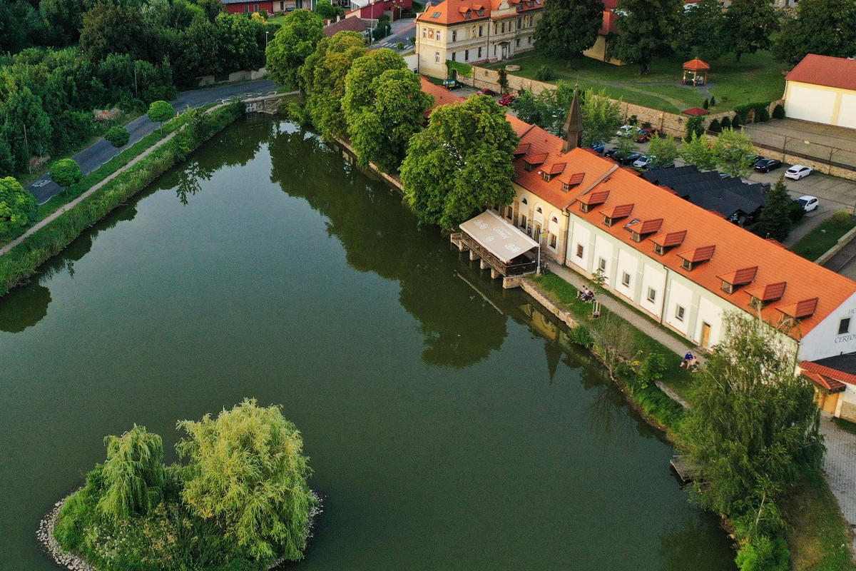 Hotel Čertousy - obrázek 1