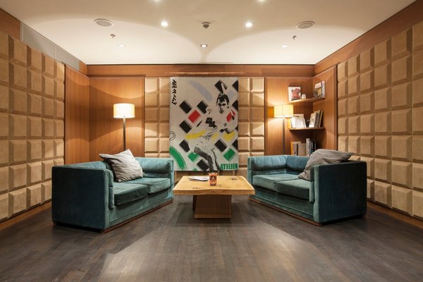 The M Lounge@The Emblem Hotel - náhled 5