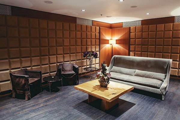 The Salon@The Emblem Hotel - náhled 2