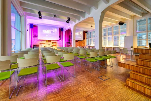 Impact Hub Praha D10 - náhled 9