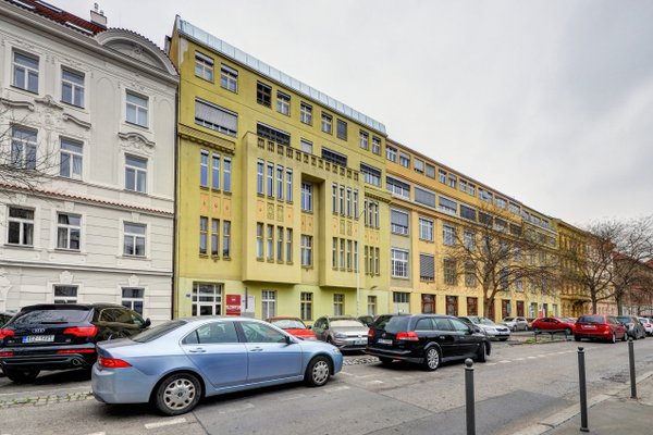 Impact Hub Praha D10 - náhled 15