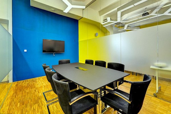 Tyrkysová zasedačka@Impact Hub Praha D10 - náhled 4