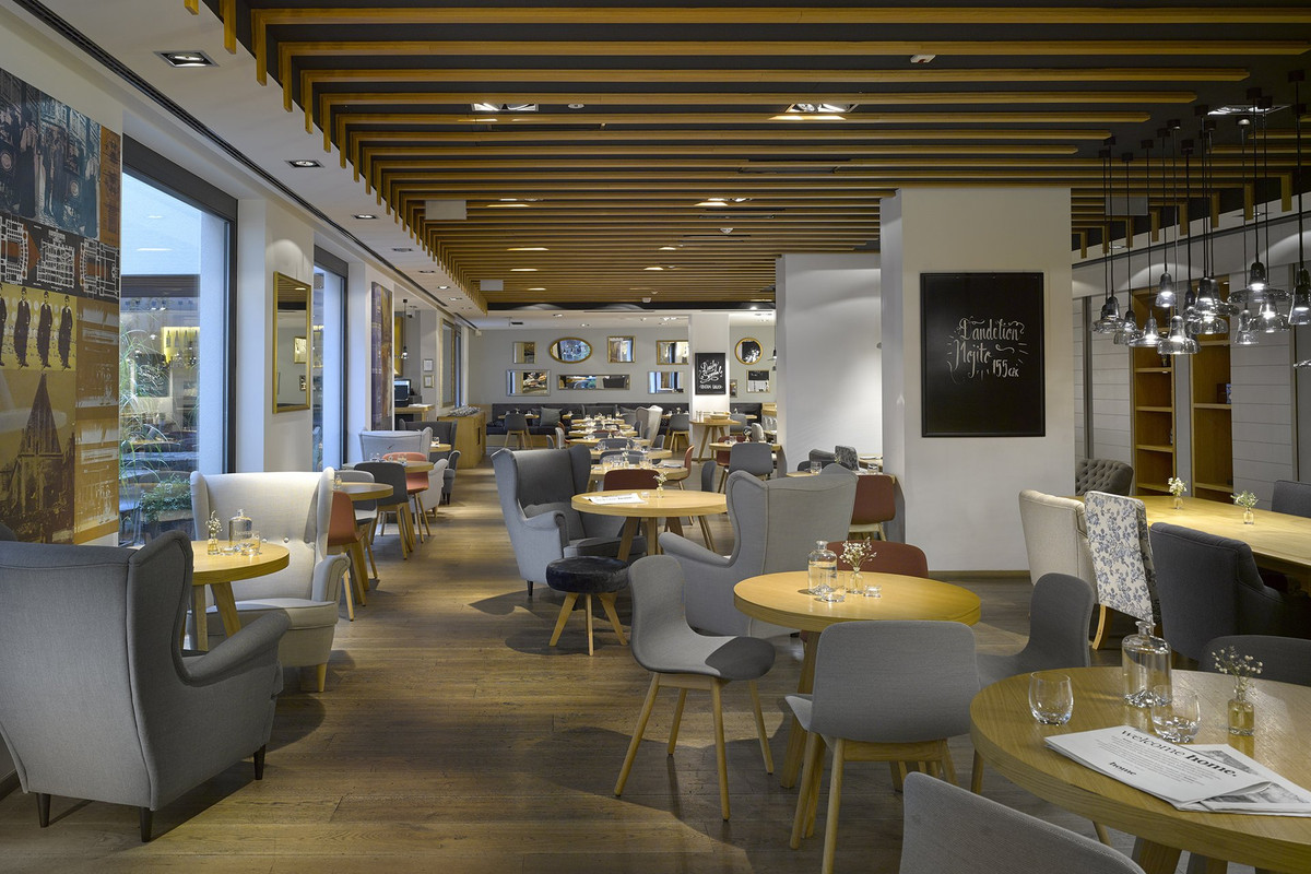 Restaurant & Bar HOME@INNSiDE by Melia Prague Old Town - obrázek 1