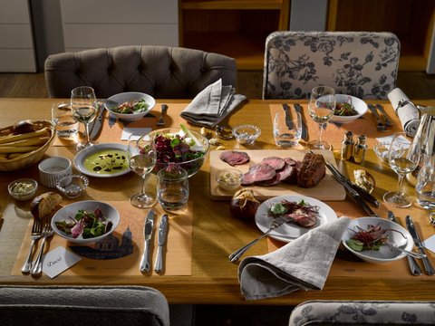 INNSiDE by Melia Prague Old Town - Restaurant & Bar HOME - náhled 7