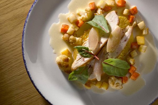 Restaurant & Bar HOME@INNSiDE by Melia Prague Old Town - náhled 18