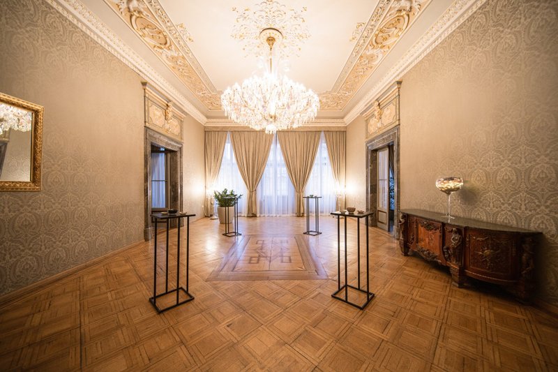 Kaiserštejnský Palác - Křišťálový sál