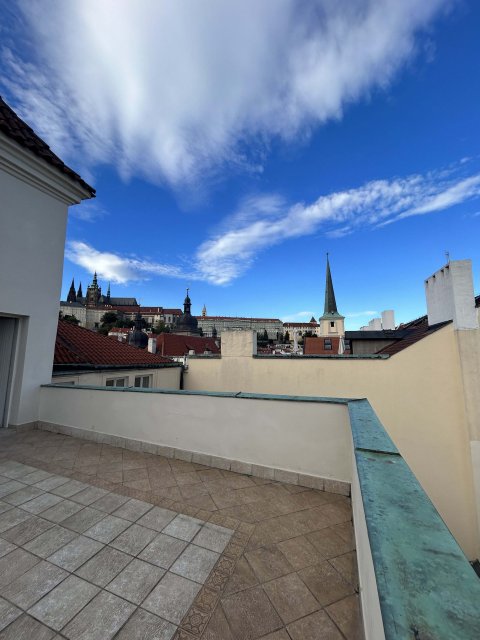 Kaiserštejnský Palác - Křišťálový sál - náhled 2