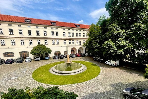 Kaunický palác - náhled 7