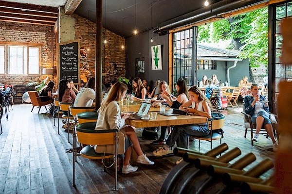 Kavárna co hledá jméno - náhled 11