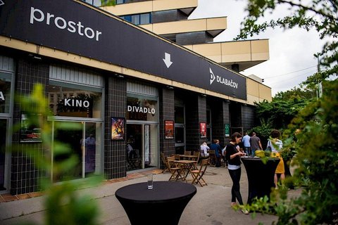 Prostor Dlabačov - Kavárna, Bar a Foyer - náhled 13