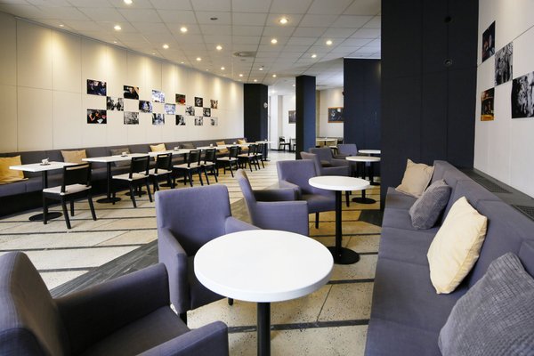 Kavárna, Bar a Foyer@Prostor Dlabačov - náhled 14