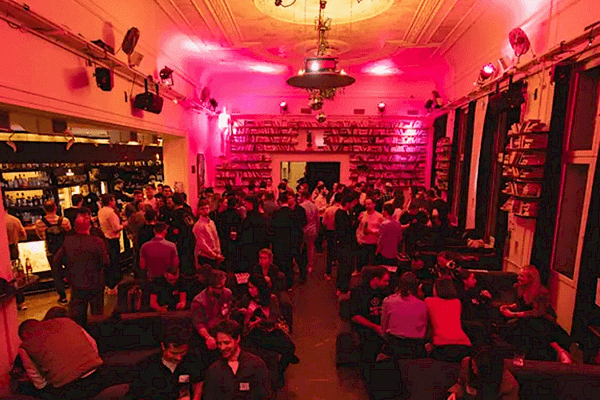 Klubovna 2. patro - náhled 7