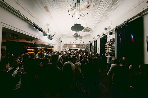 Klubovna 2. patro - náhled 9