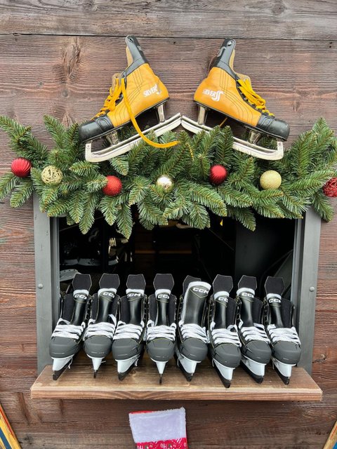 Kluziště Petra na náplavce u Vltavy - náhled 9