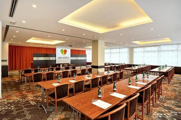 Kongresový sál Berlin@Konferenční Hotel Duo - náhled 2