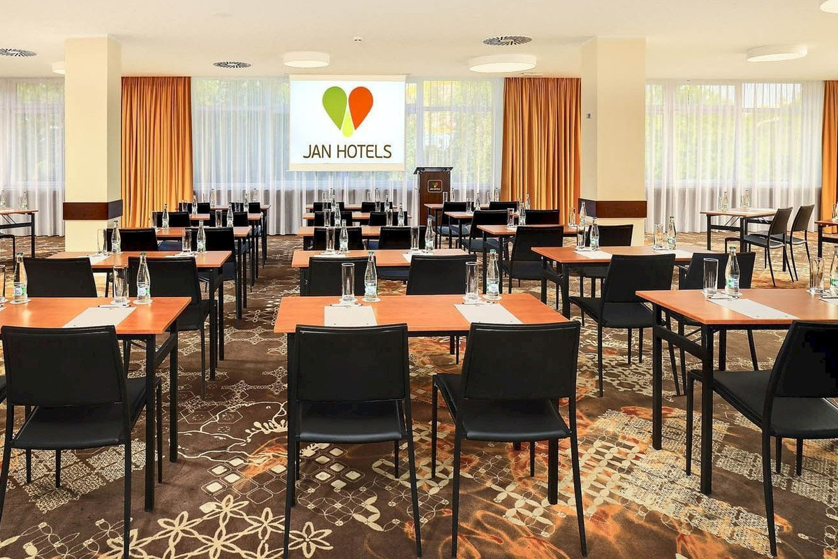 Kongresový sál Vienna@Konferenční Hotel Duo - obrázek 1