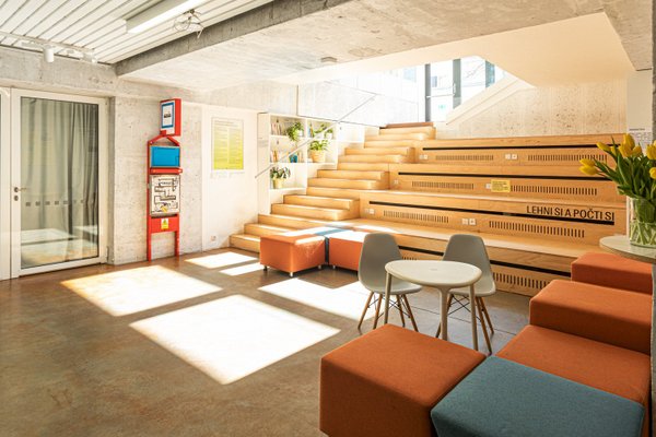 Kulturní centrum Vozovna