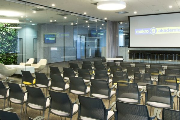 MAKRO Akademie