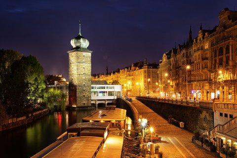 Malá síň Galerie Mánes