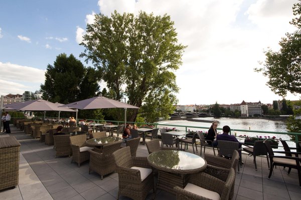 Malá síň Galerie Mánes - náhled 2