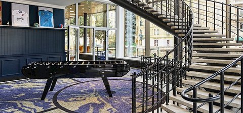 Mama Shelter Prague - Garden Bar - náhled 4