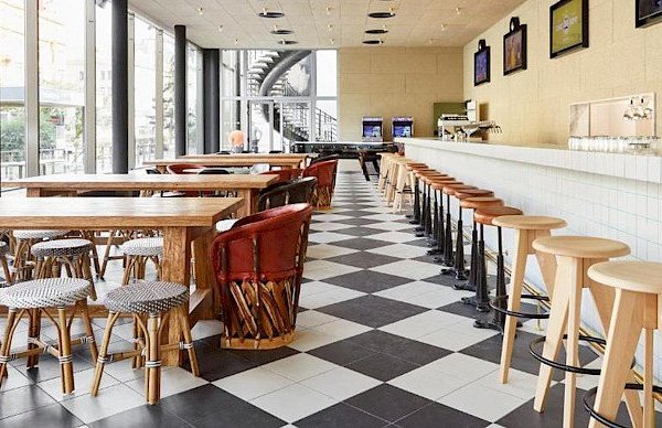 Garden Bar@Mama Shelter Prague - náhled 5