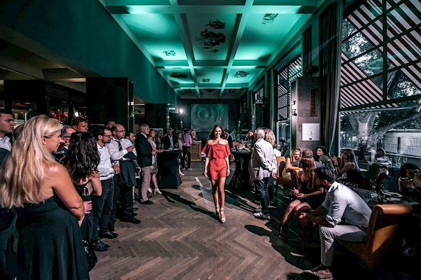 Art Restaurant Mánes@Mánes - náhled 22