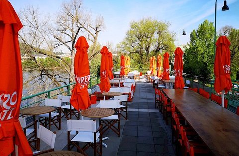 Mánes - Aperol Spritz Terrace - náhled 5