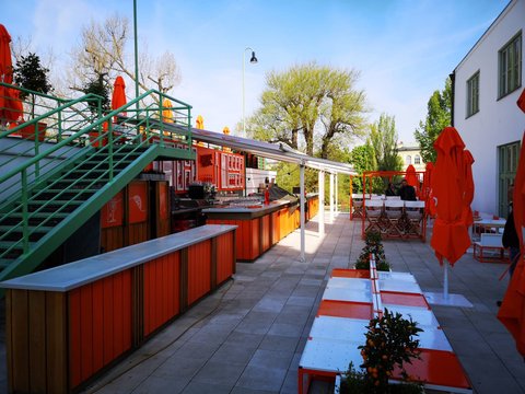 Mánes - Aperol Spritz Terrace - náhled 21
