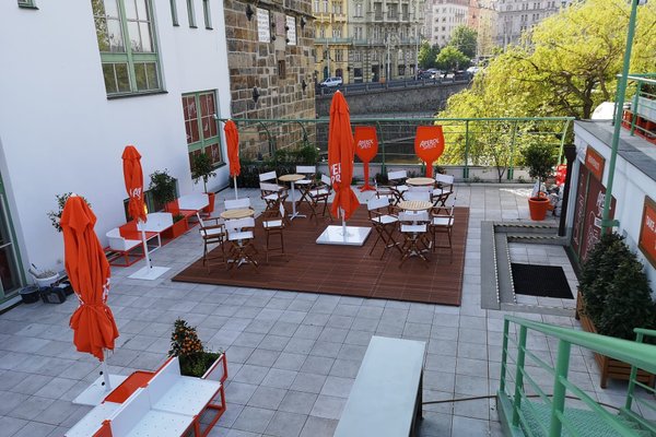 Aperol Spritz Terrace@Mánes - náhled 23