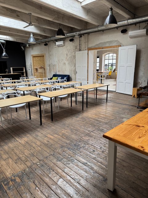 Město • Moře - Město • Moře • Truhlárna - náhled 4