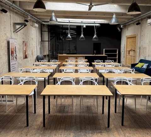 Město • Moře - Město • Moře • Truhlárna - náhled 23