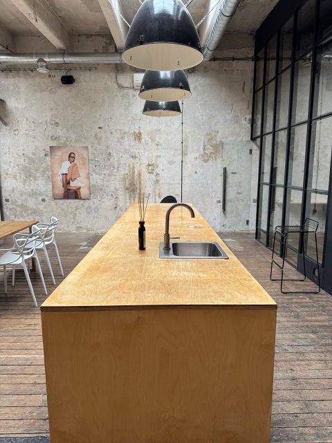 Město • Moře - Město • Moře • Truhlárna - náhled 28