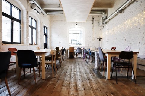 Město • Moře - Město • Moře • Stavení - náhled 7