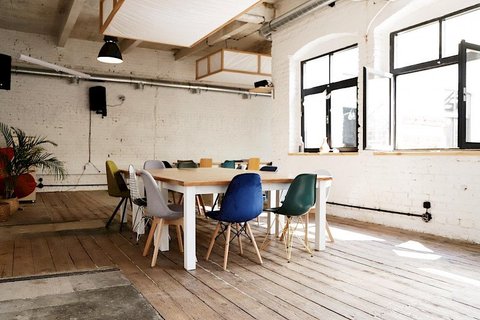 Město • Moře - Město • Moře • Stavení - náhled 16