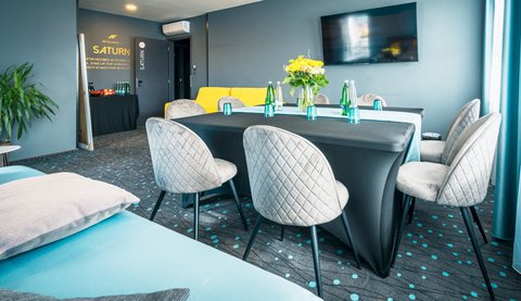 Midtown Meetings - Apartmá Saturn - náhled 1