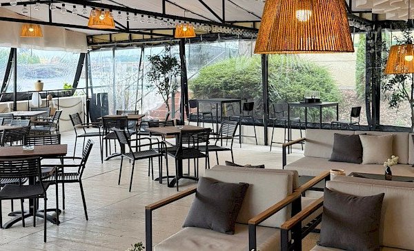 Molo Bar - náhled 9