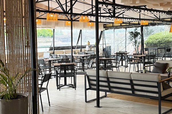 Molo Bar - náhled 22