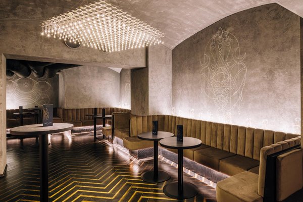 MOONCLUB - náhled 3