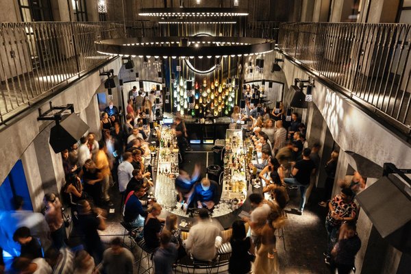 MOONCLUB - náhled 10