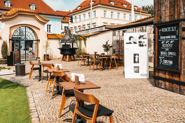 Venkovní posezení@Muzeum slivovice R. Jelínek - náhled 7