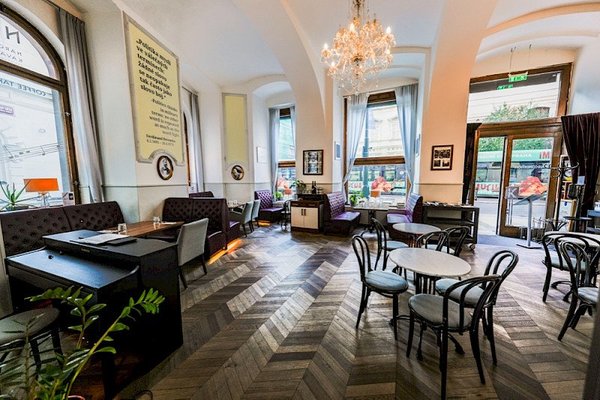 Národní kavárna - náhled 10