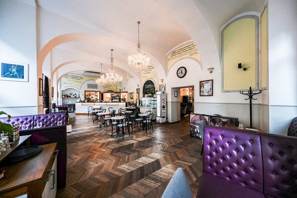 Národní kavárna - náhled 11