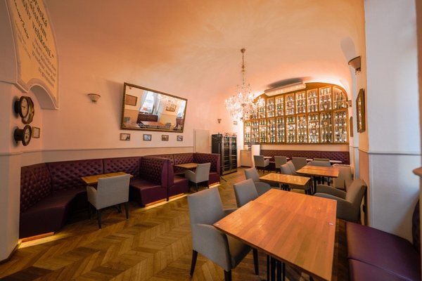 Národní kavárna - náhled 17