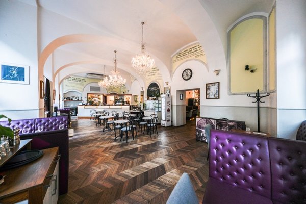 Národní kavárna - náhled 20